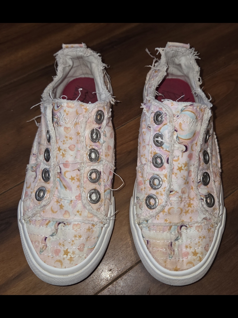 Girl's Blowfish Malibu Pink Unicorn Hearts Moon Slip On Sneaker Size 2